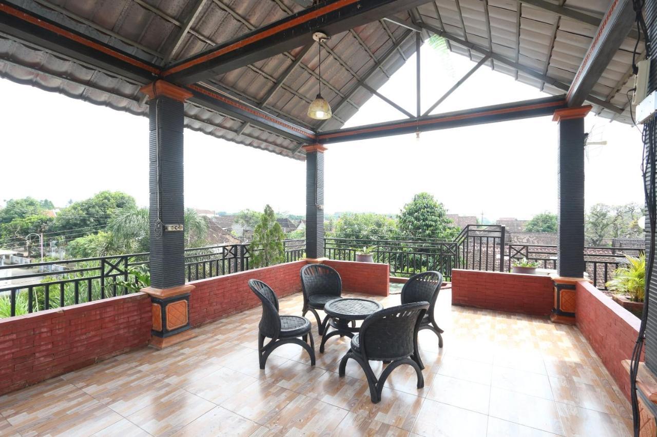 Oyo 92629 Pondok Kawandya Karanganyar  Екстер'єр фото